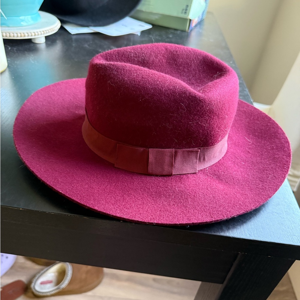 Kendall & Kylie Maroon Hat